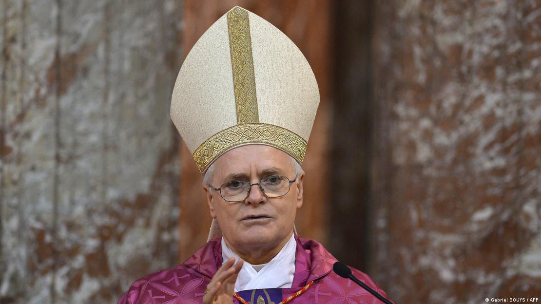 O cardeal brasileiro Odilo Pedro Scherer celebra uma missa na Igreja de Santo André no Quirinal em 10 de março de 201