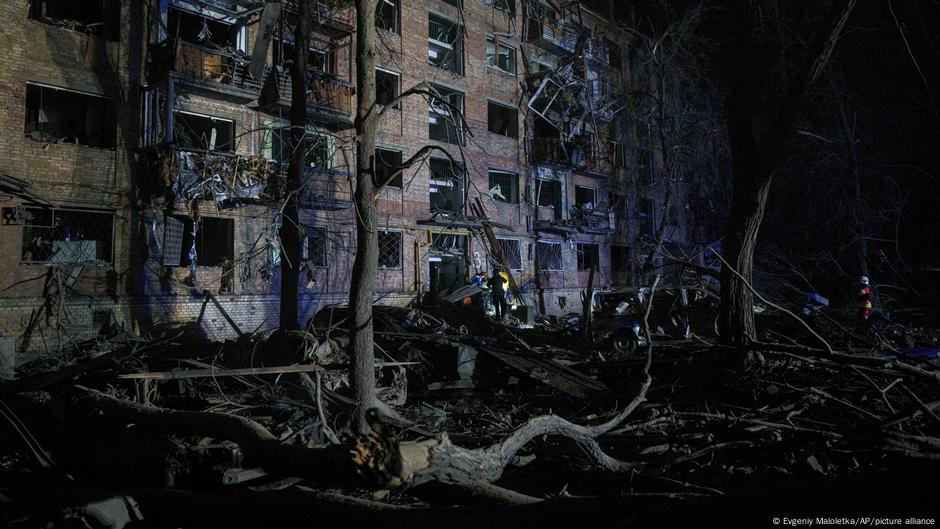РФ завдала масованого удару по Києву: 9 жертв, 70 поранених