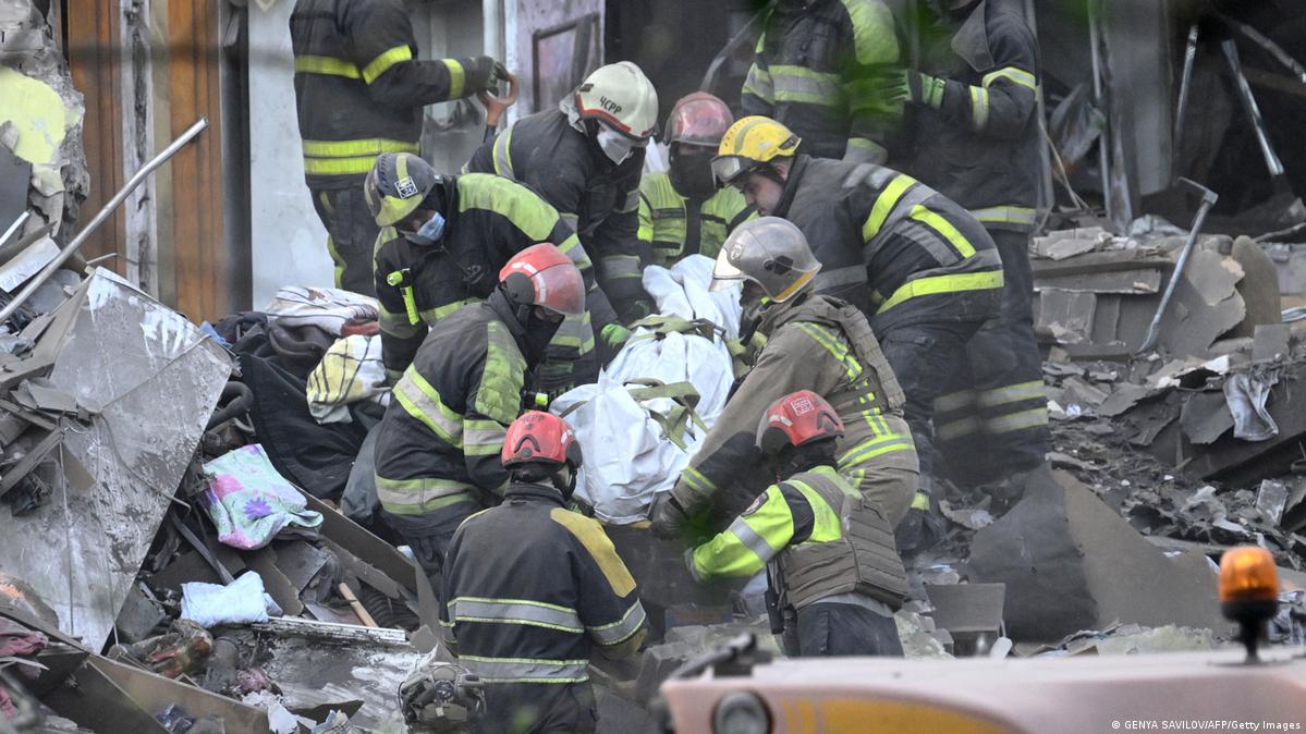 Al menos nueve muertos en ataque ruso contra Kiev