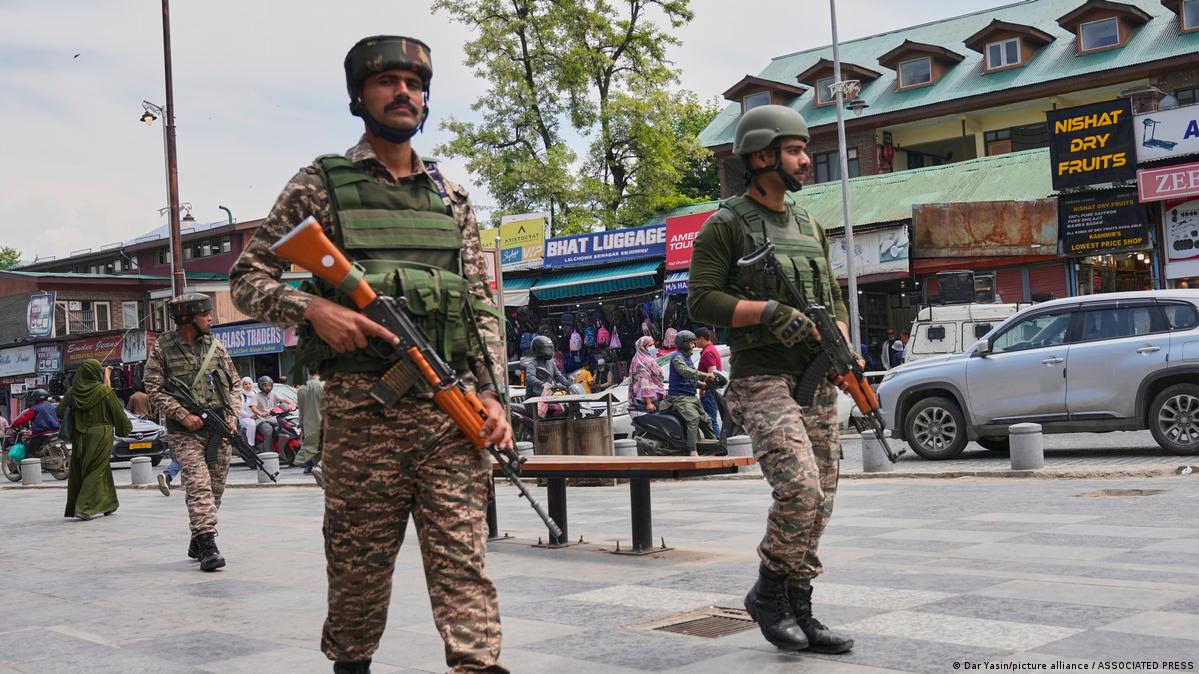 What's at stake as India-Pakistan tensions rise in Kashmir – DW – 04/25/2025