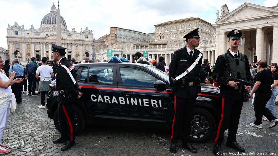 В Італії правоохоронці викрили мережу фінансування ХАМАСу – DW – 27.12.2025