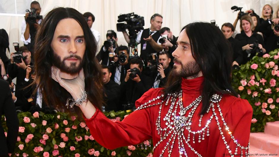 Met Gala: Of wild fashion and viral red carpet appearances – DW – 05/02/2025