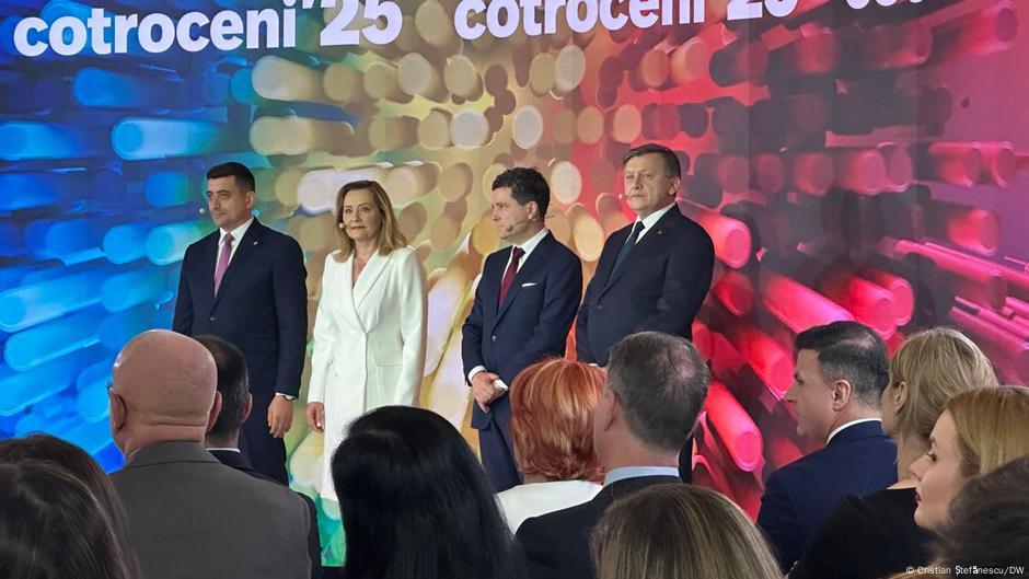(s leva na desno) Đorđe Simion, Elena Laskoni, Nikušor Dan i Krin Antonesku