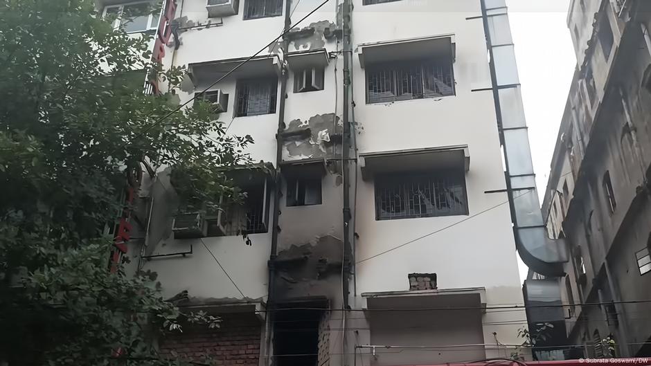 কলকাতায় হোটেলে বড় আগুন, মৃত ১৪