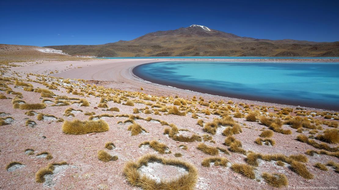 Uturuncu y la laguna celeste.