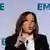 "Recuerden, este país es de nosotros, y no de los que ocupan la Casa Blanca", advirtió Kamala Harris al presidente Trump el miércoles (30.04.2025).