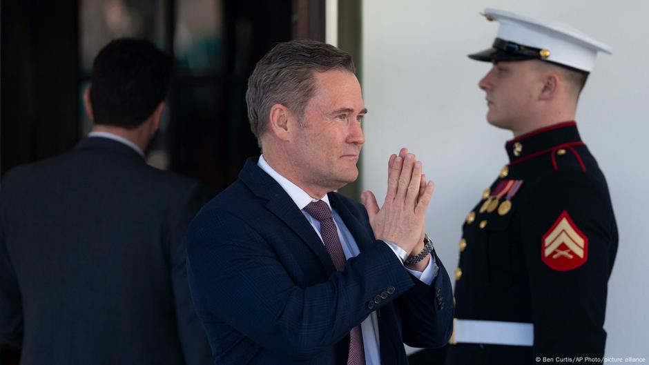 US national security adviser Waltz reportedly leaving post – DW – 05/01/2025
