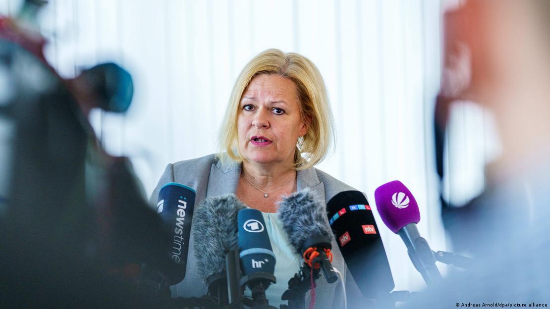 La ministra del Interior, Nancy Faeser, en una rueda de prensa. La ministra del Interior, Nancy Faeser, en una rueda de prensa.