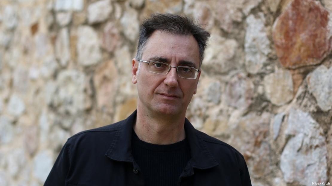 Μενέλαος Χαραλαμπίδης, διδάκτορας Σύγχρονης Ελληνικής Ιστορίας του Πανεπιστημίου Αθηνών Μενέλαος Χαραλαμπίδης, διδάκτορας Σύγχρονης Ελληνικής Ιστορίας του Πανεπιστημίου Αθηνών