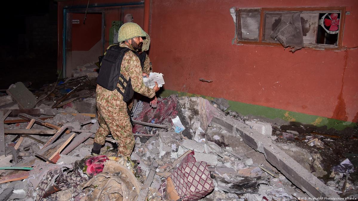 印度空袭巴基斯坦巴军方已授权行动