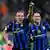 Davide Frattesi von Inter Mailand jubelt nach seinem Siegtreffer gegen den FC Barcelona