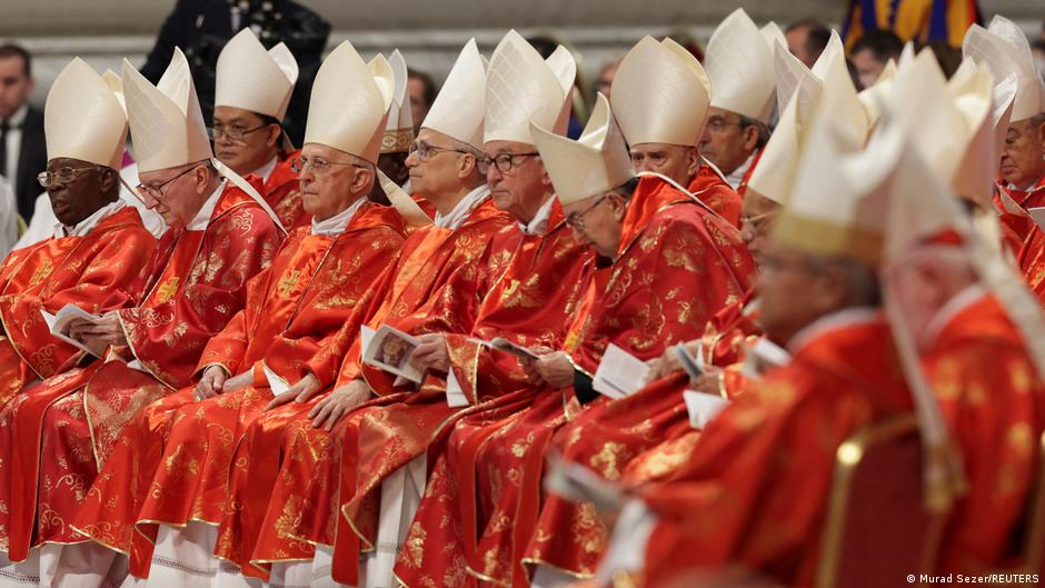 Kardinäle stimmen sich auf Konklave für Papstwahl ein