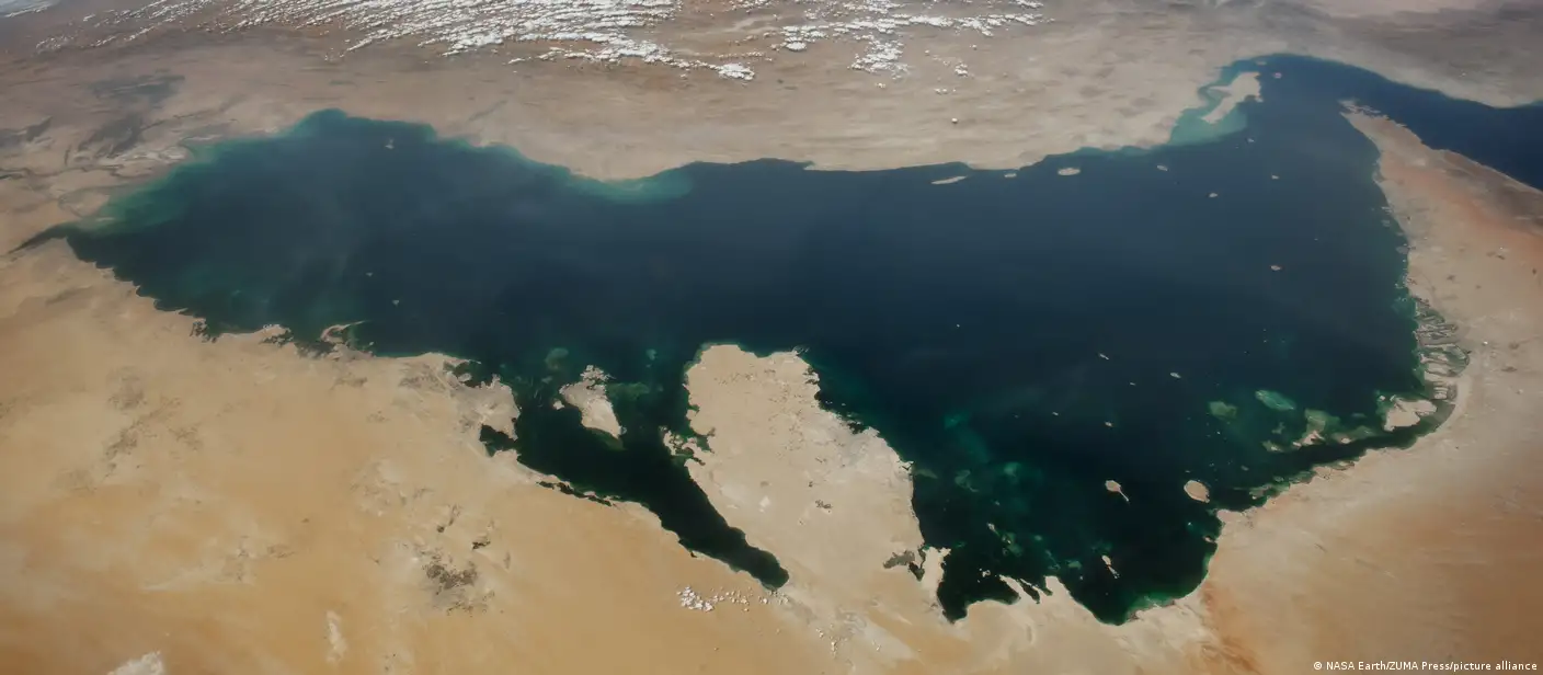 华盛顿：中国应阻止伊朗封锁霍尔木兹海峡