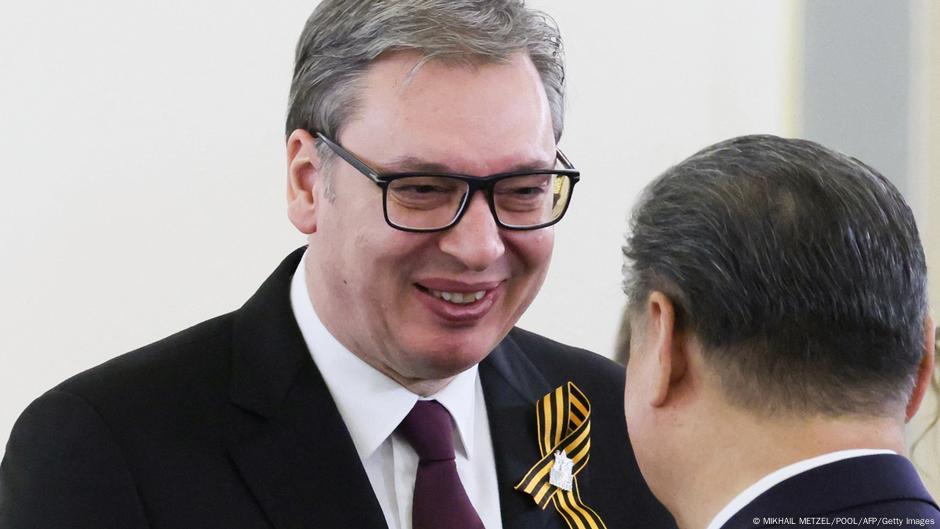 Vučić „herojski“ u moskvi: kakve će biti posledice?