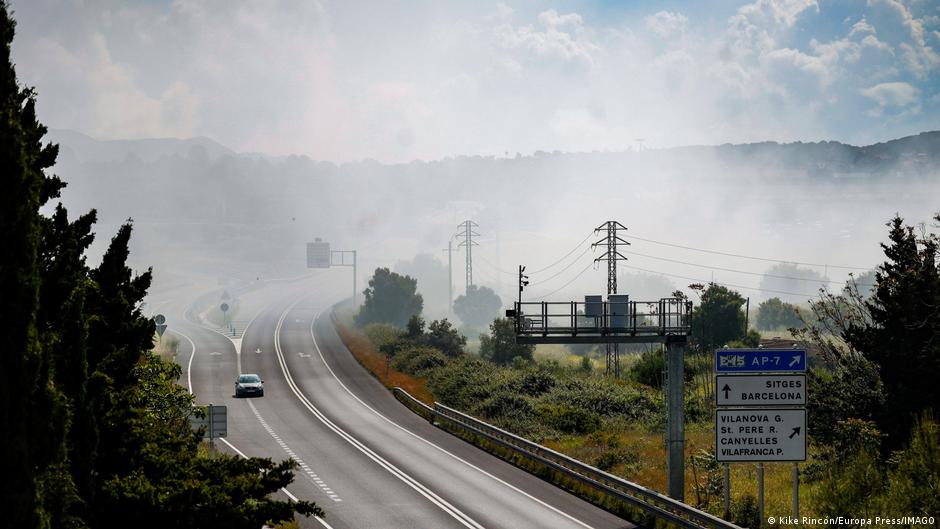 Giftige Chlorgaswolke über der Region Barcelona