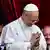 Vatikan | Papst Leo XIV. betet das Regina Caeli vom Petersdom 
