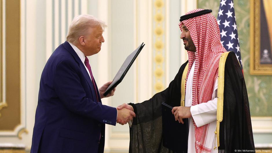 Arabia Saudita promete grandes inversiones en Estados Unidos – DW – 13/05/2025