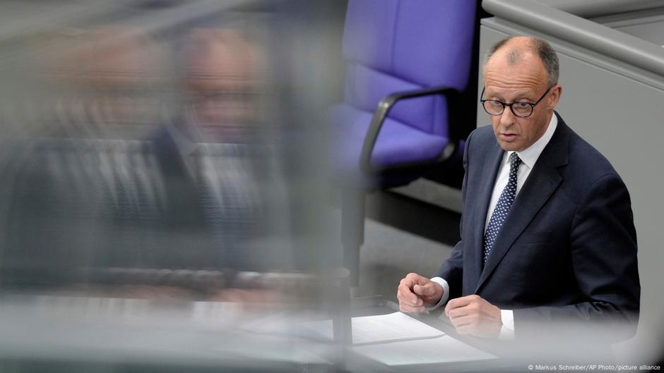 Prvo obraćanje pred poslanicima na mestu kancelara: Fridrih Merc u Bundestagu