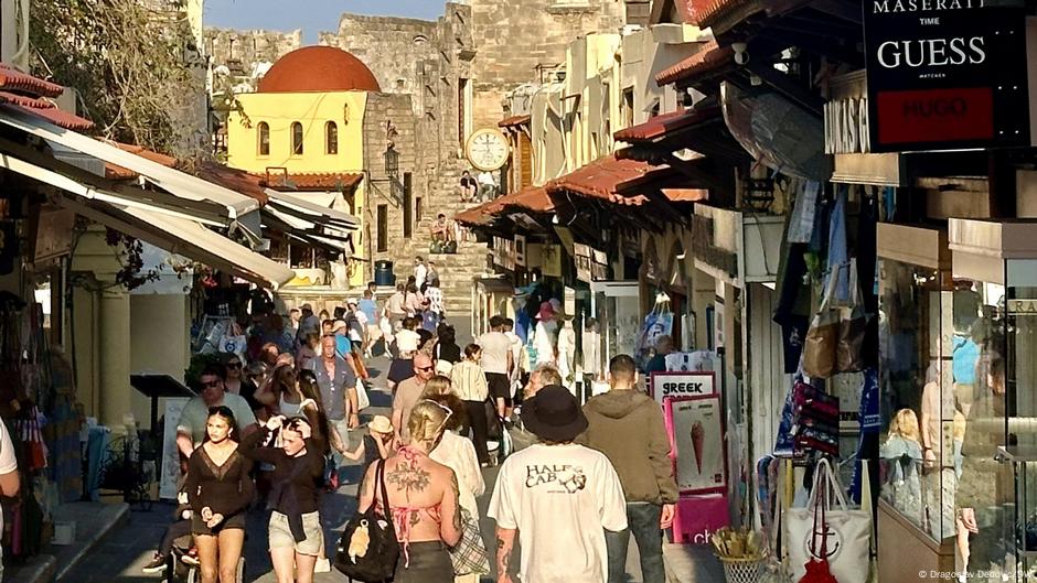 Turisti u gradu Rodosu