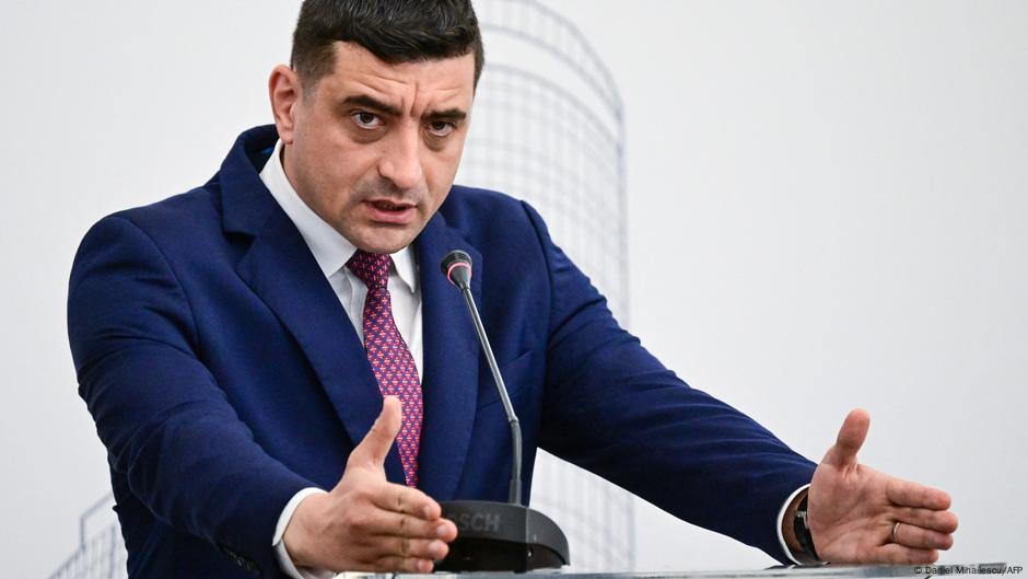 Rumania celebra elecciones con ultraderechista como favorito – DW – 18/05/2025