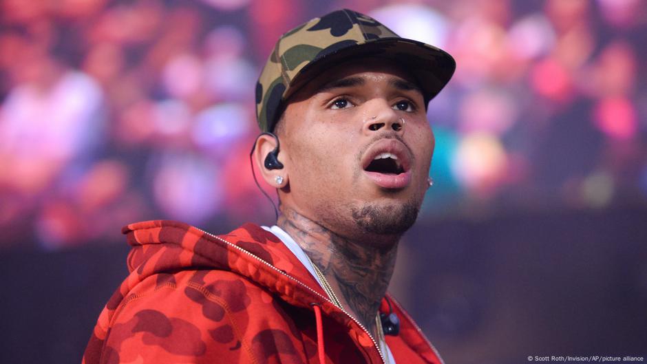 Chris Brown arrested, charged due to London club incident – DW – 05/16/2025