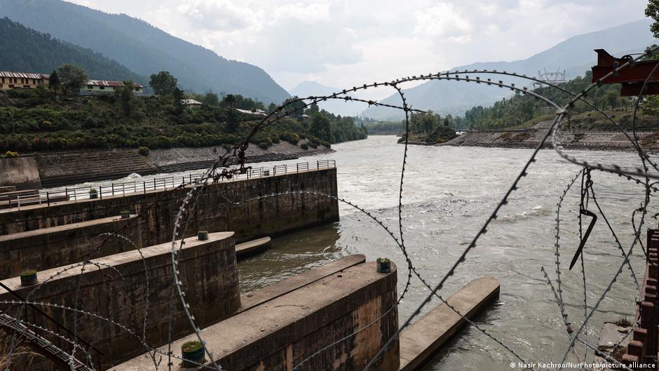 भारत ने सिंधु जल संधि को बहाल करने के अंतरराष्ट्रीय न्यायालय के सुझाव को किया खारिज
