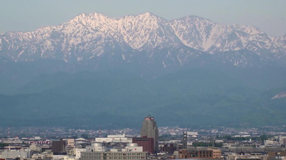The Kanazawa Railway Hub - Japan’s West Coast – DW – 05/21/2025