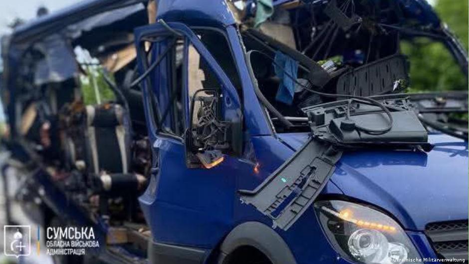Tote bei russischem Angriff auf Bus in der Ukraine