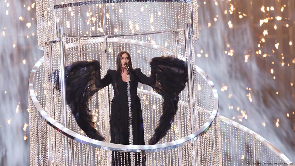 Eurovision to vote on whether Israel can participate in 2026  DW  09/29/2025