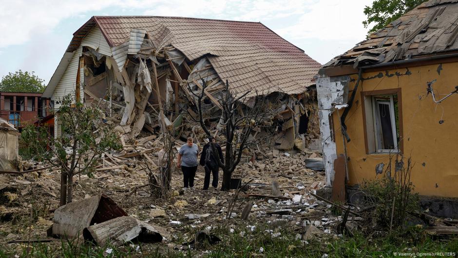 EU adopts new Russia sanctions amid Ukraine ceasefire push