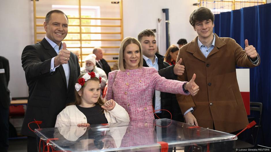 Navrocki sa porodicom