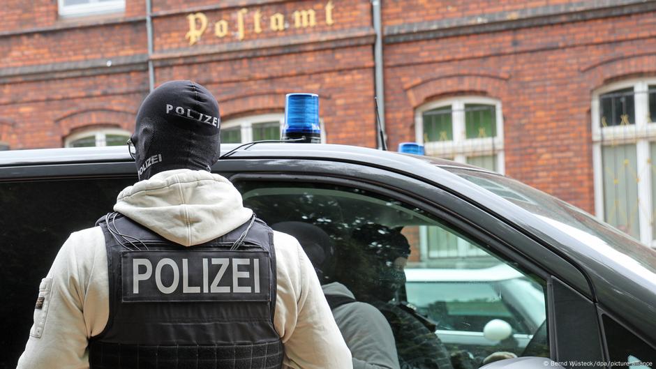 Alemania desarma presunto grupo terrorista de ultraderecha – DW – 21/05/2025