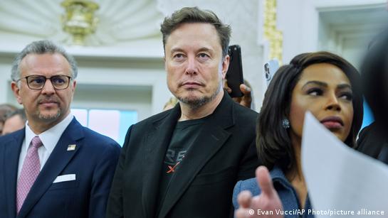Elon Musk confirma su salida del gobierno de Trump