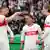 Nick Woltemade celebra su gol, el primero del Stuttgart.