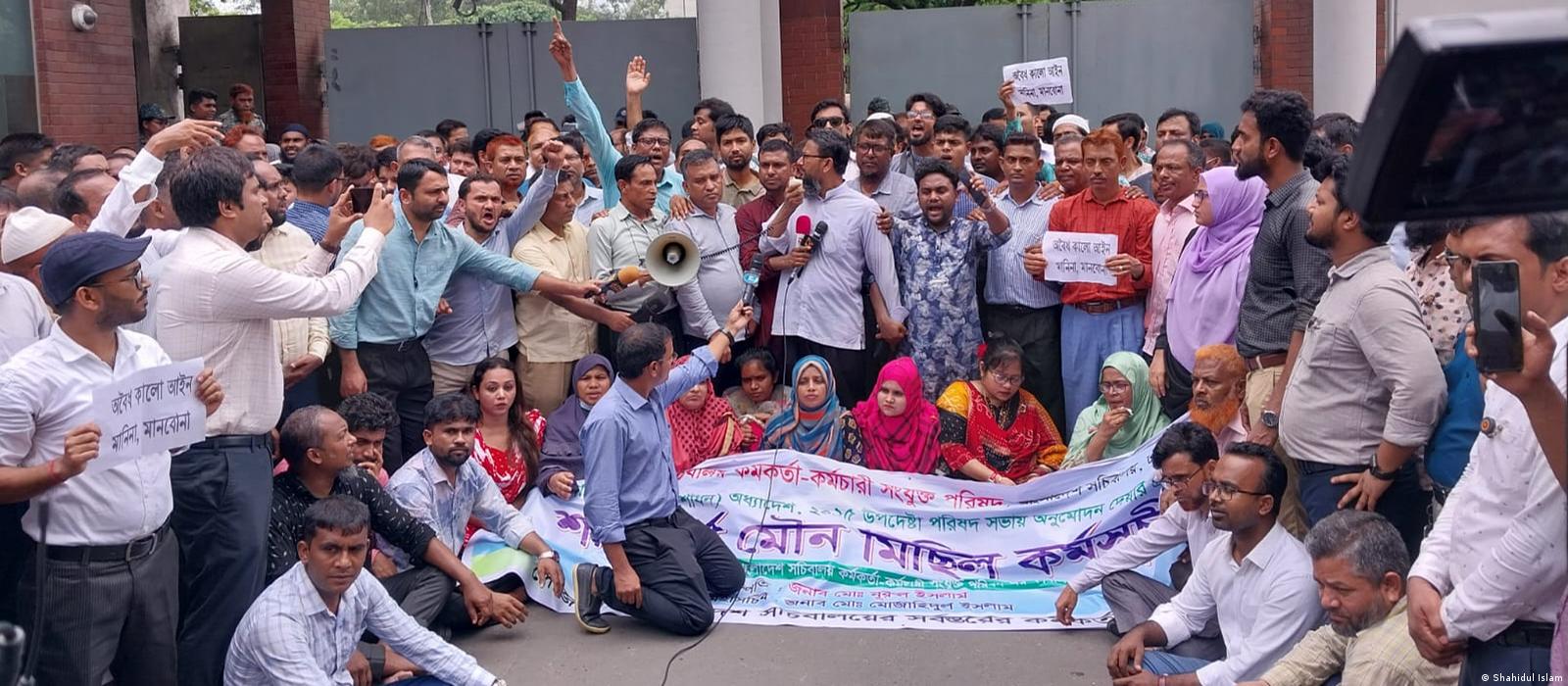 Ariel Nastya pornosini tomosha qiling