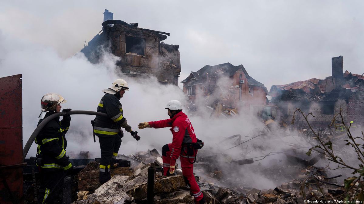 Keksa ayolning eshagining jinsiy fotosurati