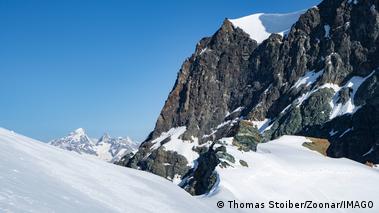 Switzerland: Five skiers found dead near Zermatt