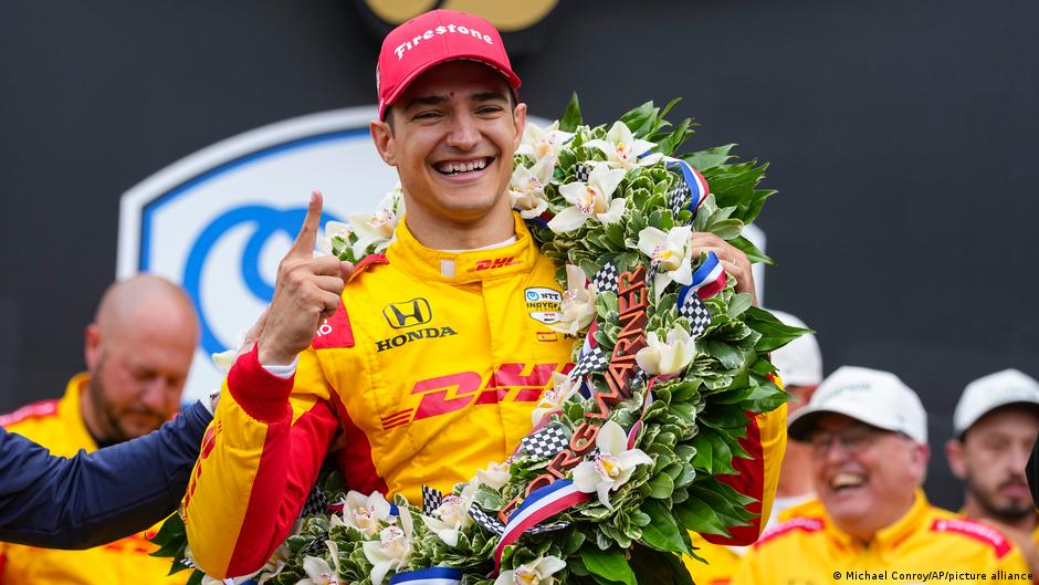 Álex Palou, primer español en ganar en Indianápolis – DW – 25/05/2025