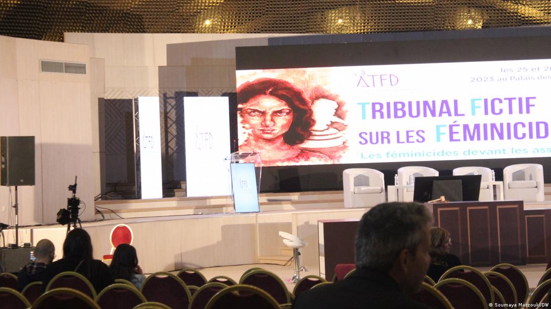 محكمة صورية من الجمعية التونسية للنساء الديمقراطيات ضد جرائم قتل الإناث