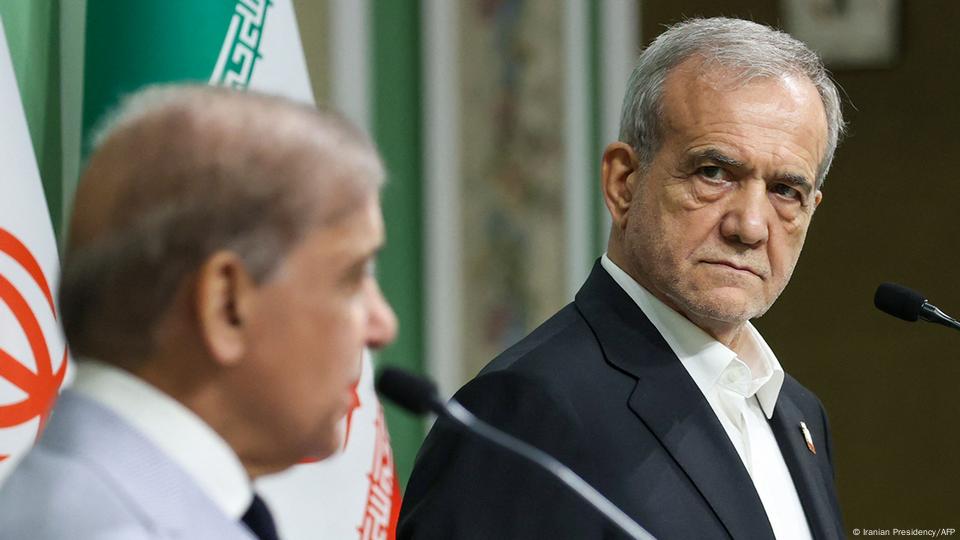 نخست وزیر پاکستان در ایران