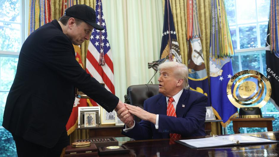 Ilon Mask i Donald Tramp u Ovalnom kabinetu, 30.05.2025.
