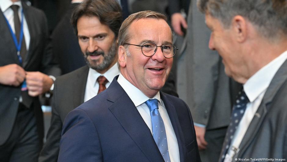 Alemania cree que necesitará entre 50 y 60 mil soldados más – DW – 05/06/2025