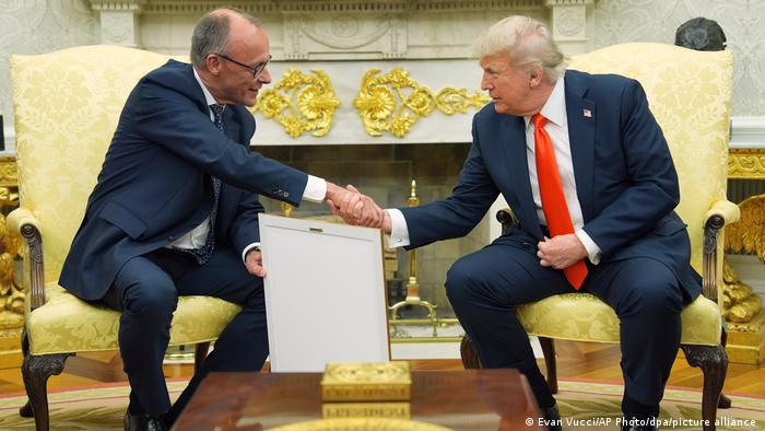 Merz se reúne com Trump sob sombra de tensões comerciais