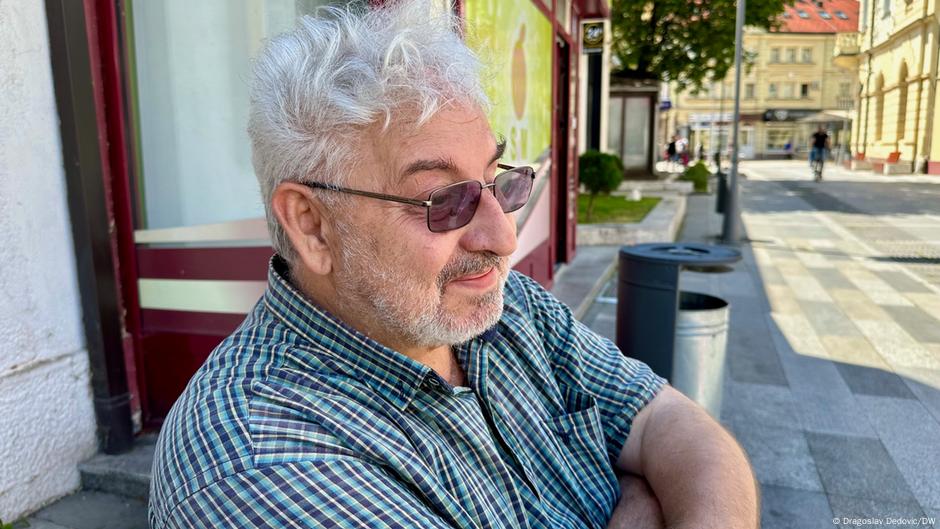 Pesnik Živorad Nedeljković