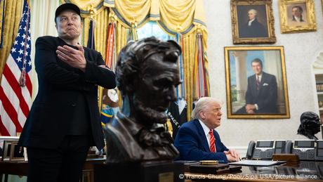 Mit der anfänglichen Harmonie zwischen Elon Musk und Donald Trump ist es vorbei. (Archivbild)