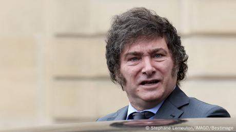Argentiniens Präsident Milei scheiterte im Senat mit seinem Veto gegen höhere Ausgaben für Menschen mit Behinderungen.