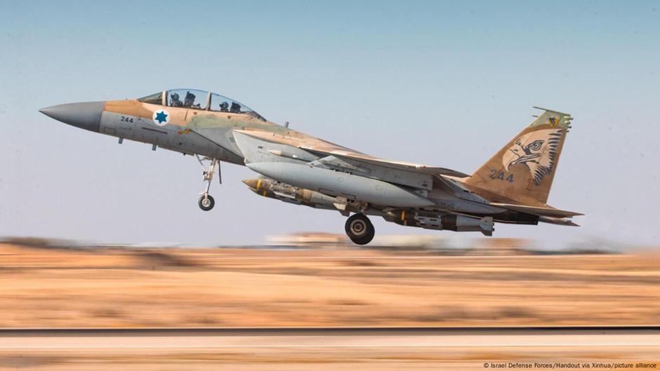 Israel lanza ataque «vigoroso» a posiciones hutíes en Yemen – DW – 07/07/2025