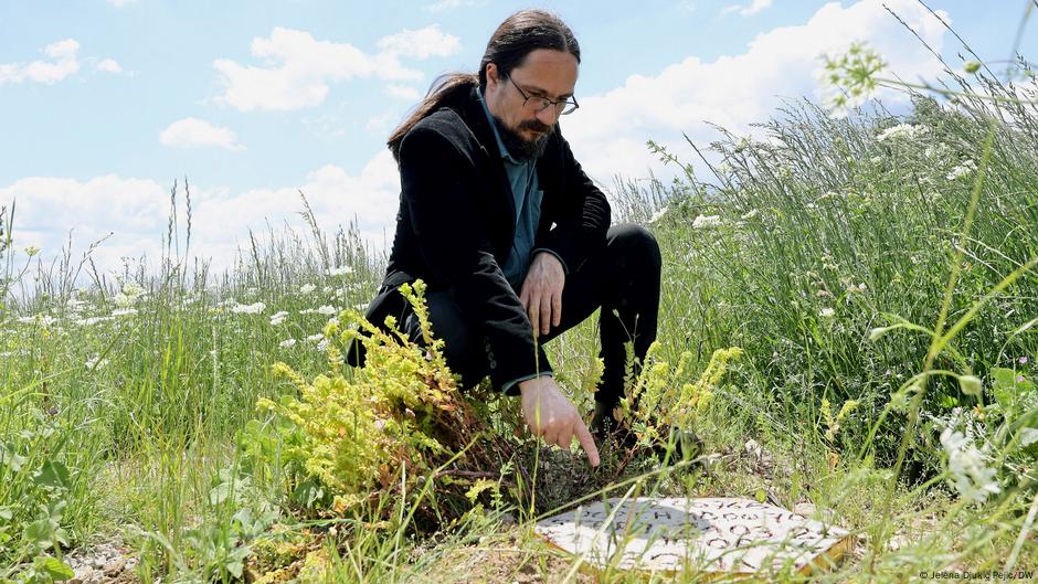 Predrag Nikolić: Sve vreme se ljudima ništa ne govori