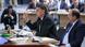 O ex-presidente brasileiro Jair Bolsonaro aparece sentado, falando ao microfone, acompanhado de seus advogados, em depoimento ao STF. O ex-presidente brasileiro Jair Bolsonaro aparece sentado, falando ao microfone, acompanhado de seus advogados, em depoimento ao STF.