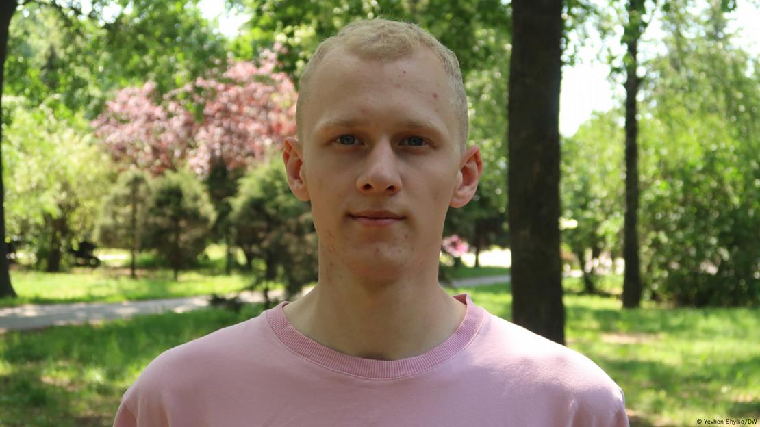Дмитрий се определя като асексуален